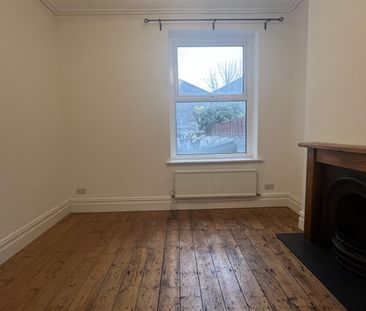 Station Road, Penarth, Vale of Glamorgan - Photo 2