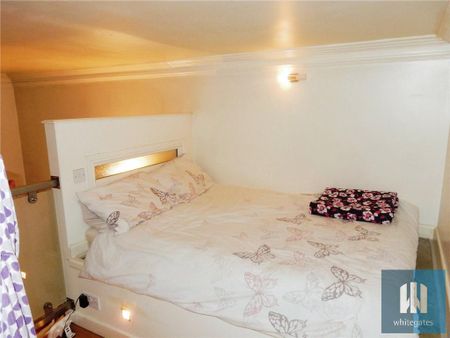 1 bedroom apartment to rent - Photo 4