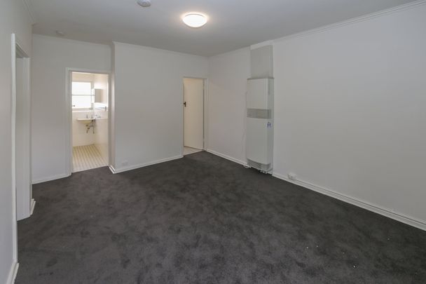 Best Street In Hawthorn! - Photo 1