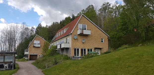 Svärta Prästbol Hovby 1 - Photo 1