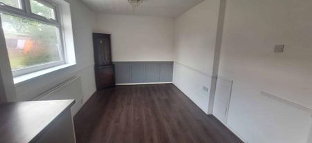 2 bedroom semi-detached house to rent - Photo 2