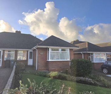3 bedroom semi-detached bungalow to rent - Photo 3
