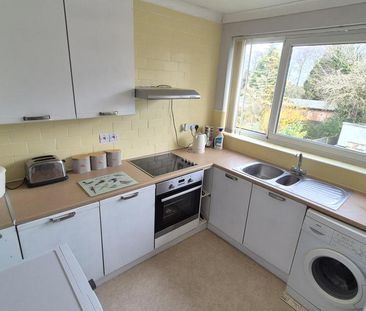 2 bedroom maisonette to rent - Photo 4