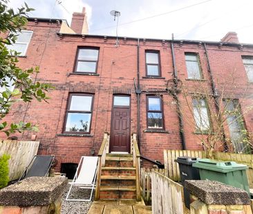 2 bedroom terraced house to rent - Photo 4