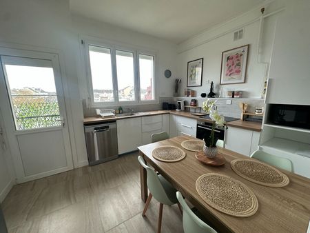 Location Appartement 5 pièces 113m² - Photo 5