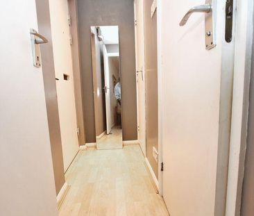 Studio to rent - Photo 6