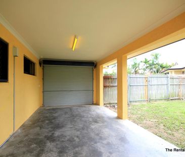 LARGE YARD - GREAT LOCATION - Photo 5