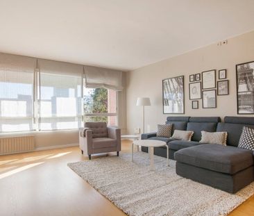 Carrer de Pamplona, Barcelona, Catalonia 08005 - Photo 6