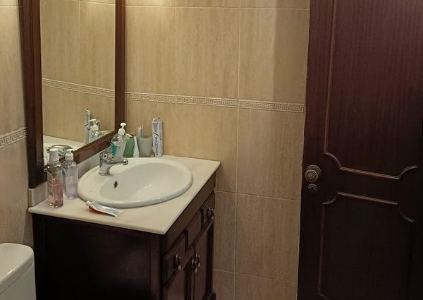 Quarto em moradia familiar Charneca da Caparica