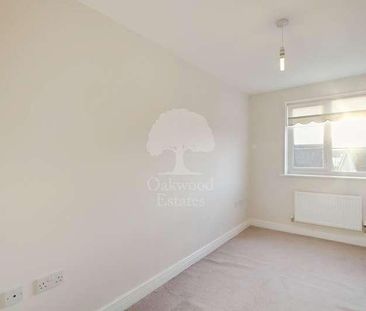 Kings Reach, Langley, SL3 - Photo 2