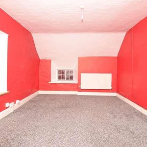 High Street, Winterbourne, Bristol, Gloucestershire, BS36 - Photo 2