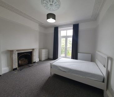 8 Bed Semi-Detached House, Cotham, BS6 - Photo 2