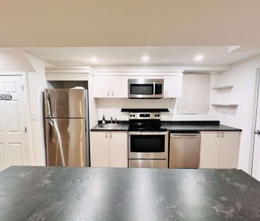 For Lease - 136 Don Head Village Boulevard Unit# Basement, Richmond... - Photo 4