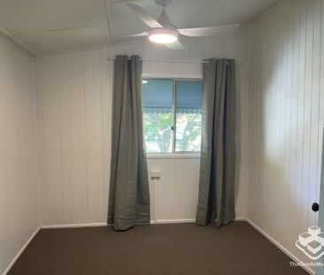 Renovated 3 Bedroom Home - Photo 4