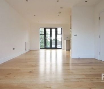 Mercury House, 59 High Street, Feltham,TW13 - Photo 1