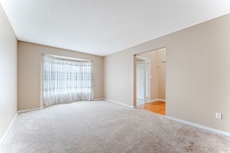 For Lease - 3019 QUAIL RUN Avenue, Blossom Park - Airport and Area, Ontario - Photo 5