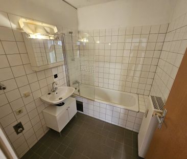 Helle, ruhige Wohnung mit großer Terrasse, 7 Min zur U-Bahn, perfek... - Photo 3