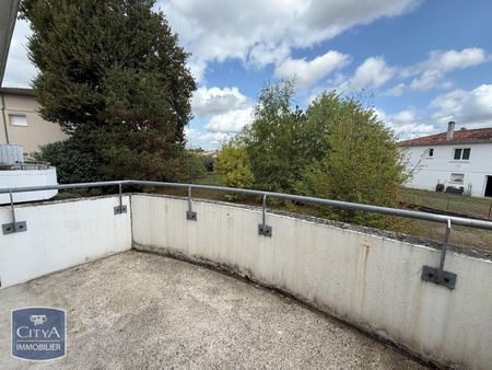 Location Appartement 2 pièces 45m² VILLENEUVE SUR LOT 47300 - Photo 3