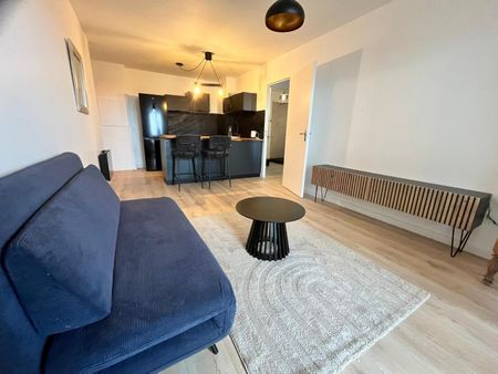 A LOUER TRALAZE - Appartement type 2 avec entrée, ... - Photo 4