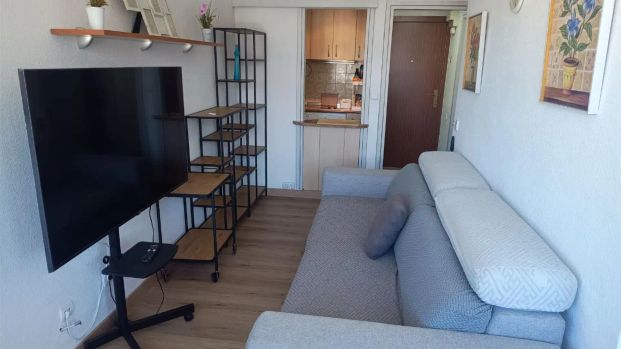 Piso de alquiler en Calle de Bruselas, 9, Rincón Alto - Foto 1