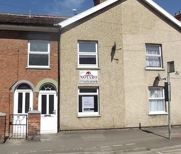 3 bedroom terraced house to rent - Photo 4