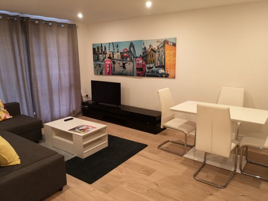 Kingston upon Thames, KT2 (Flat) - Photo 1