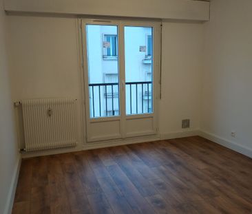 Location Appartement 3 pièces 75m² - Photo 3