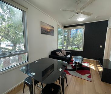 6020/570 Lygon Street, Carlton VIC 3053 - Photo 5