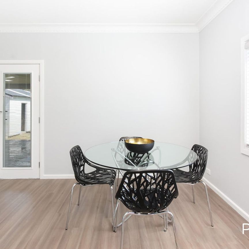 Modern 3 Bedroom Home with Stylish Finishes & Outdoor Deck - Photo 1