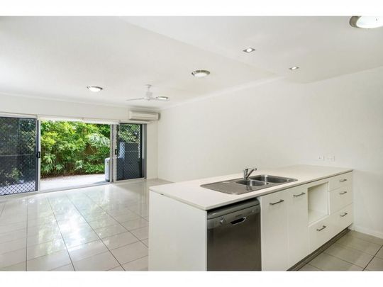 The Perfect Unit in the Heart of Nundah! - Photo 1