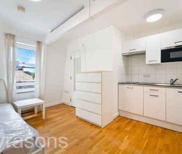 Studio to rent - Photo 4