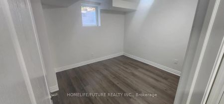 Property For Lease | E9283117 - Photo 4