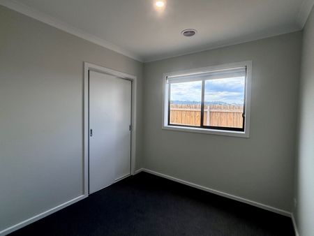 Relaxed Country Living - Photo 3