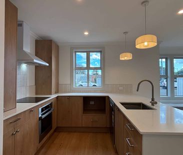 Modern, Low-Maintenance Living in a Prime Location - Photo 4