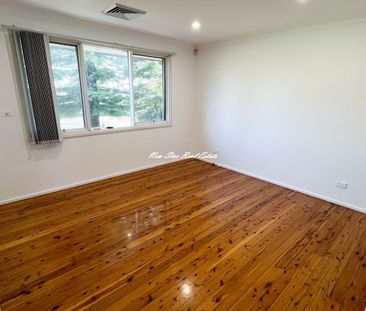 " 3-bedrooms brick veneer home that's ready to move in" - Photo 4