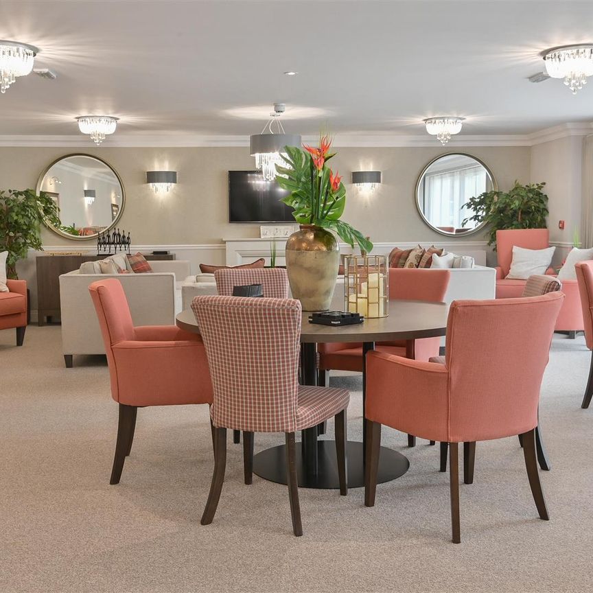 St Andrew’s Lodge, Chippenham, Wiltshire - Photo 1