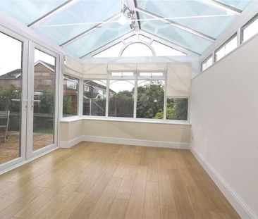 Collins Way, Eastwood, Leigh On Sea, Essex, SS9 - Photo 2