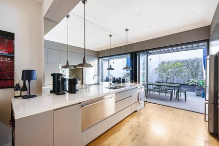 5 Napier Street, Paddington NSW 2021 - House For Rent | Domain - Photo 2