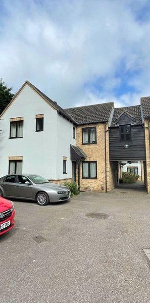 2 bedroom maisonette to rent - Photo 1