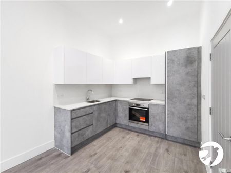 1 bedroom flat to rent - Photo 5