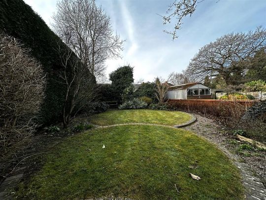 3 bedroom semi-detached house to rent - Photo 1