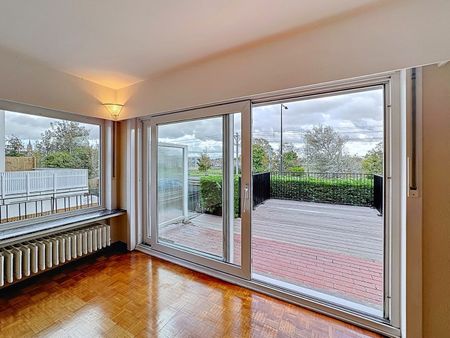 Ruime woning met 3 slaapkamers en garage - Photo 4