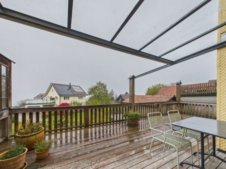 Gemütliche 5.5-Zimmer Einfamilienhaus in Wolfhalden - möbliert - Photo 4