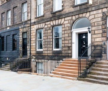 9 bedroom flat share to rent - Photo 1