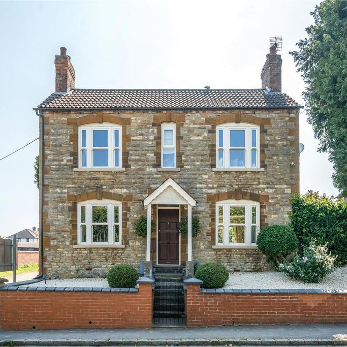 3 bedroom detached house to rent - Photo 1