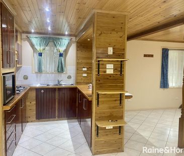 2 Bedroom Cottage in Tallong - Photo 3