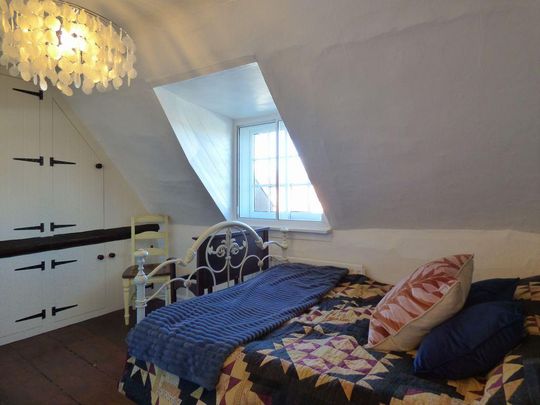 4 bedroom semi-detached house to rent - Photo 1