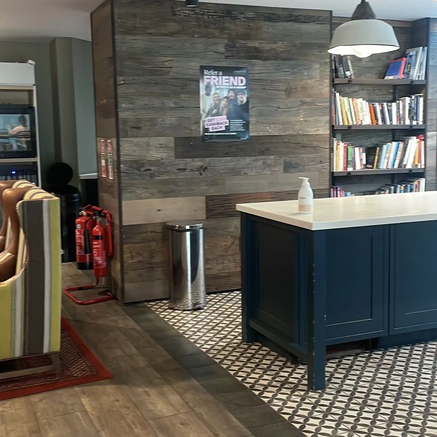 Bronze Ensuite - Photo 1