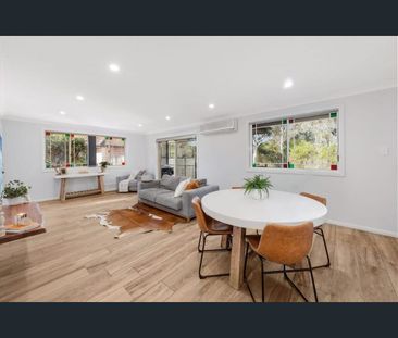 Modern 2 Bedroom 2 Bathroom Villa in Picnic Point - Photo 1