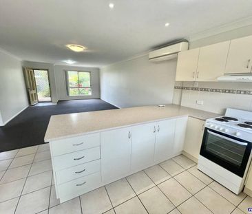 Unit in Complex close to Town - Photo 5